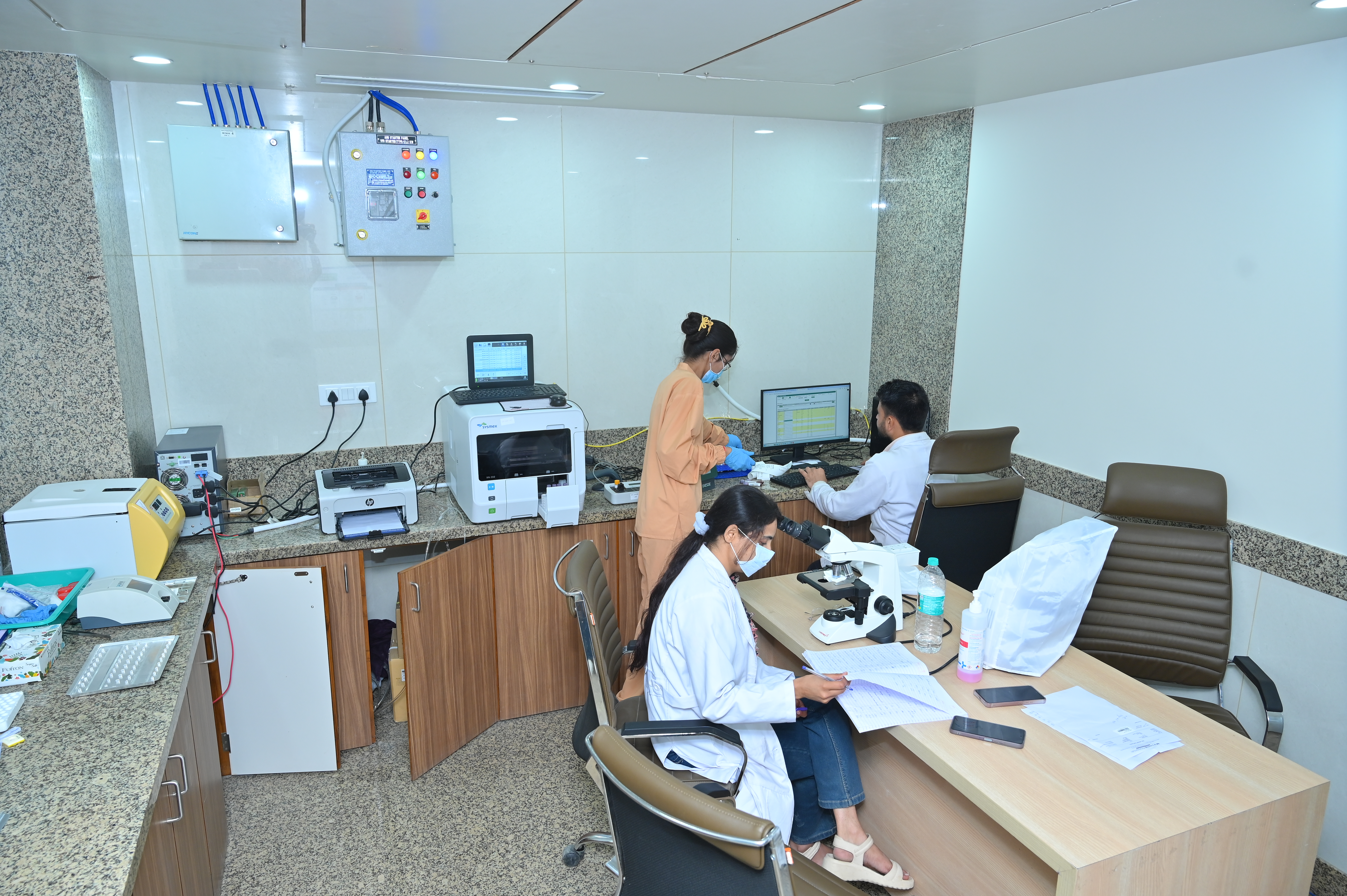 Diagnostics & Lab
